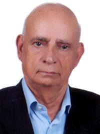 منوچهر کمیلی